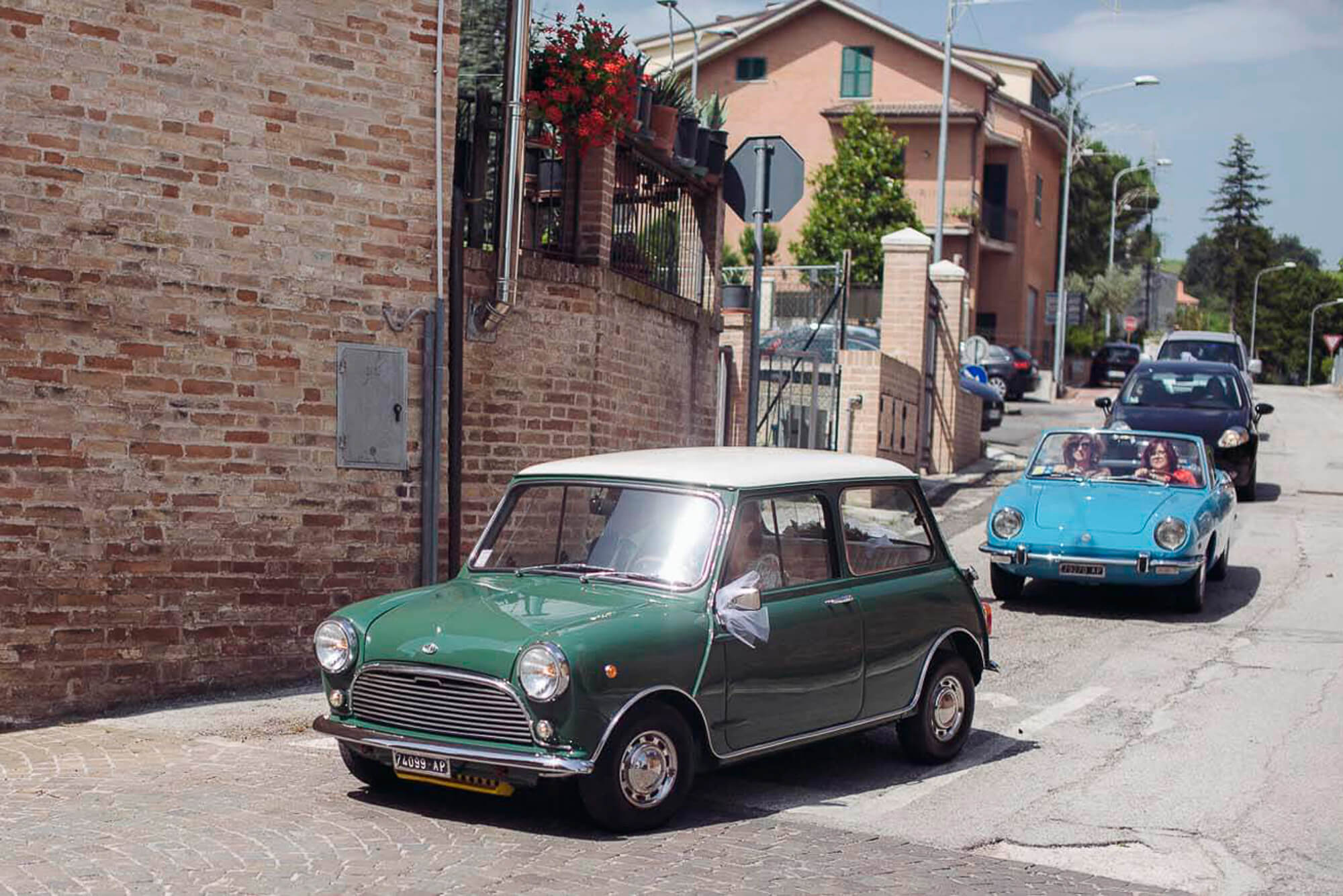 57_wedding_marche_mini  car .jpg