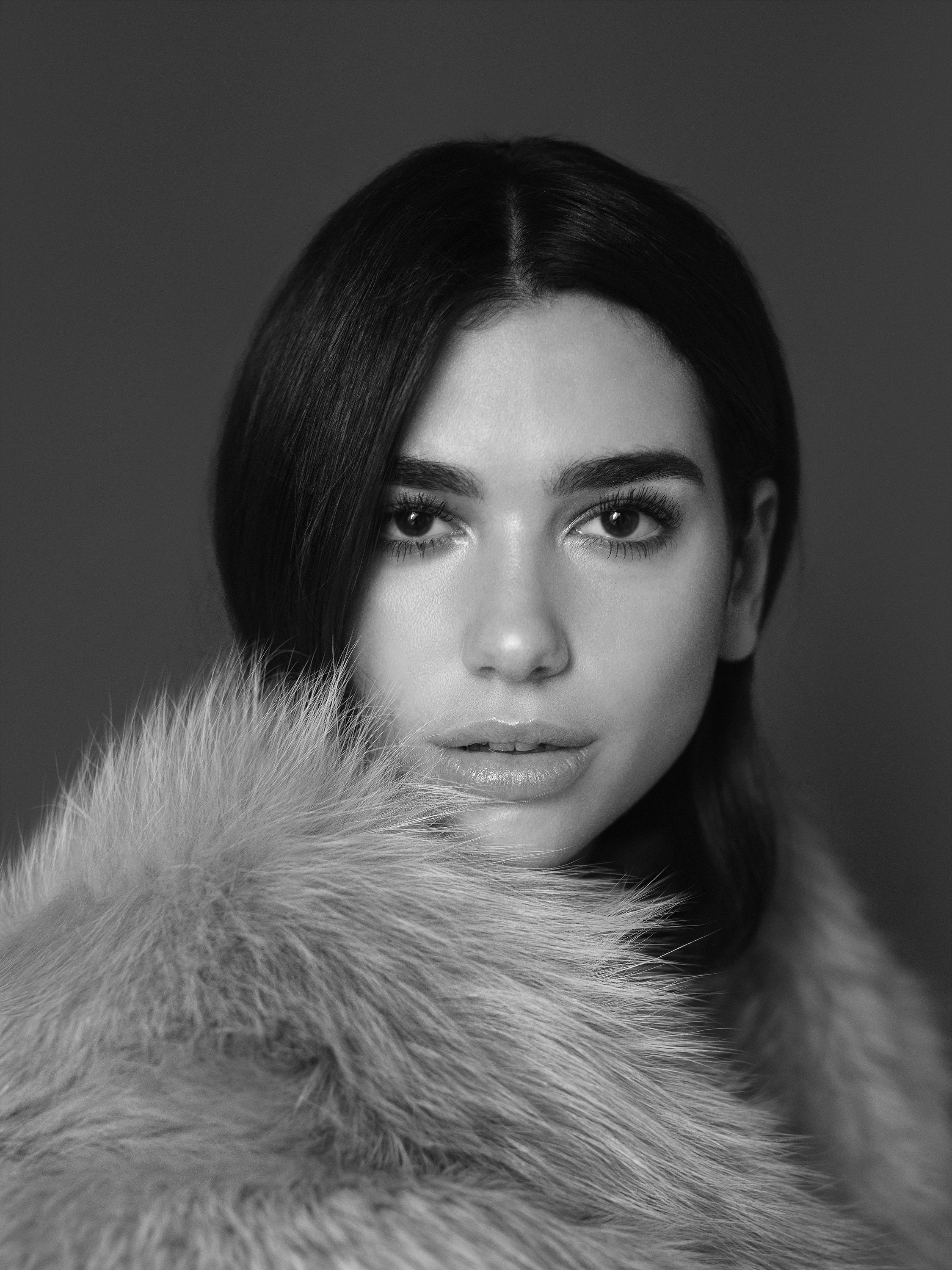 DUA LIPA | SINGER