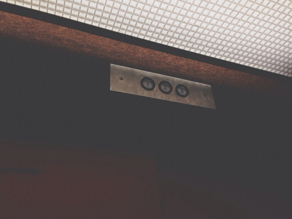 My best friend's elevator