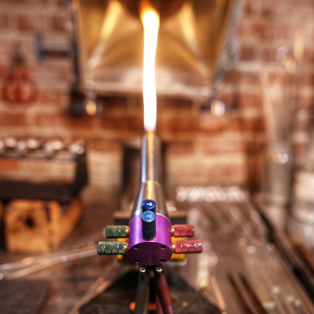 Glass Flameworking Series for Beginners — Dickinson Glass