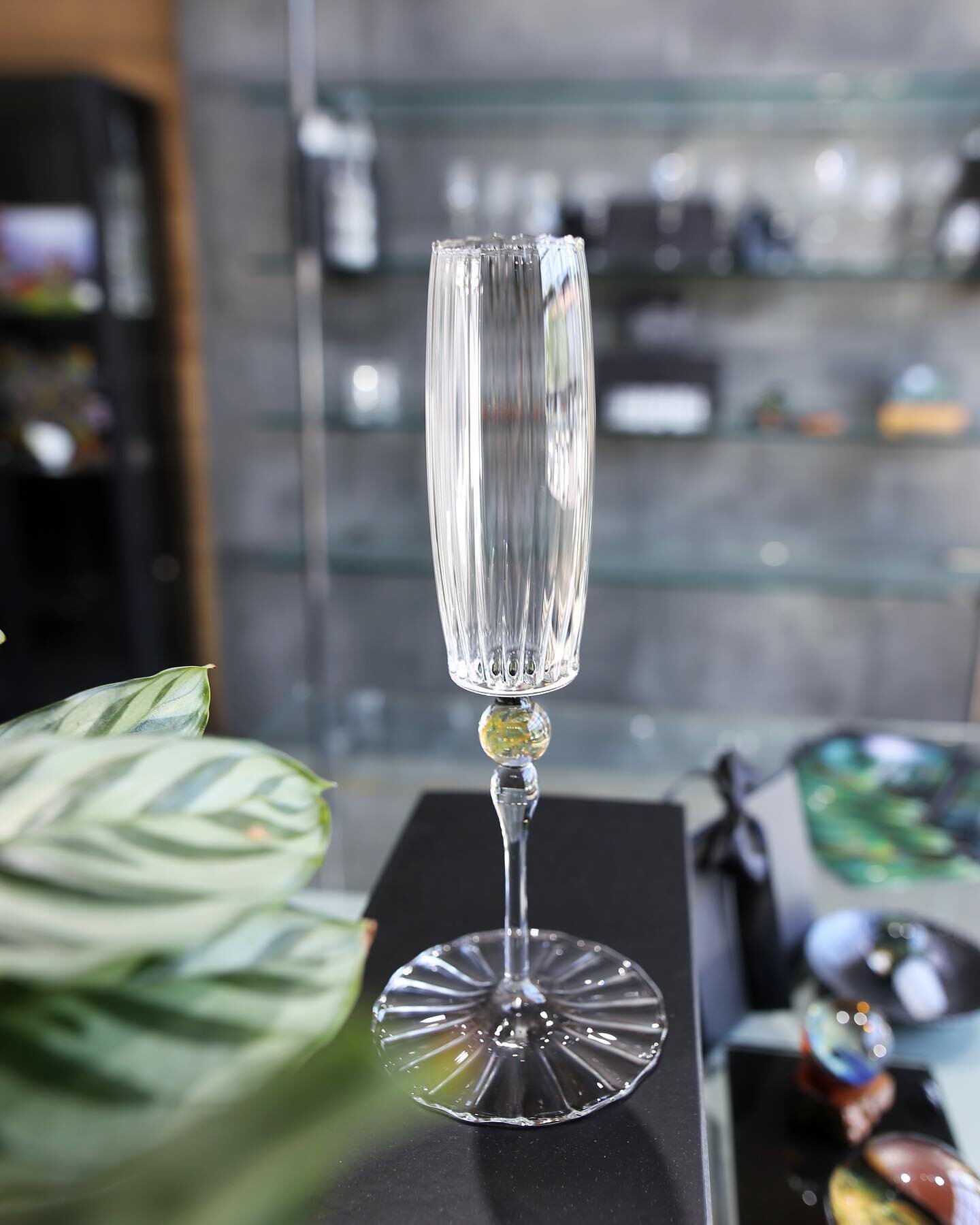 New! Glass champagne flute shape &mdash; 

Available in our showroom at @thebarlow707 or email us at hello@dickinsonglass.com. We are open this weekend 12pm - 5pm, and always by appointment.