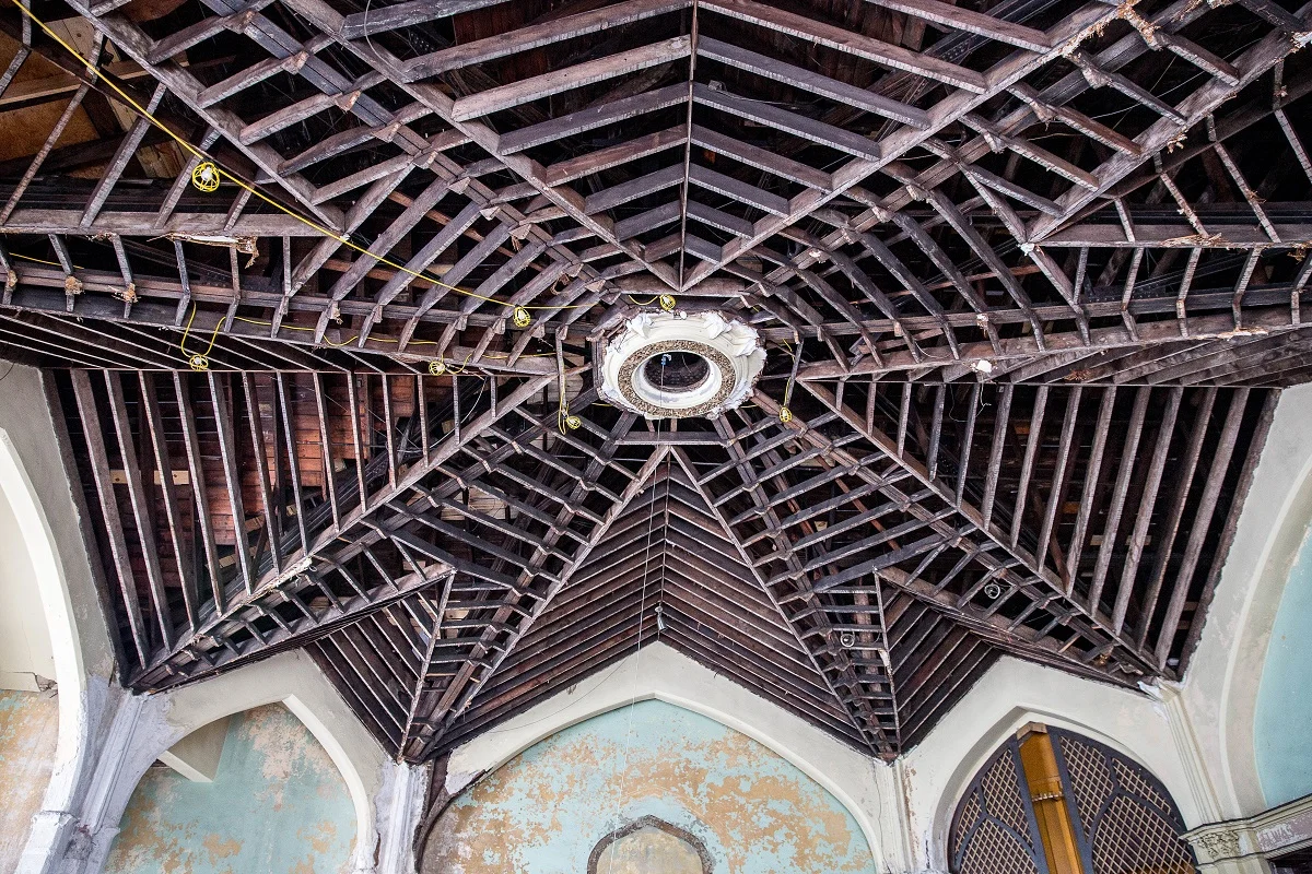 Interior - ceiling