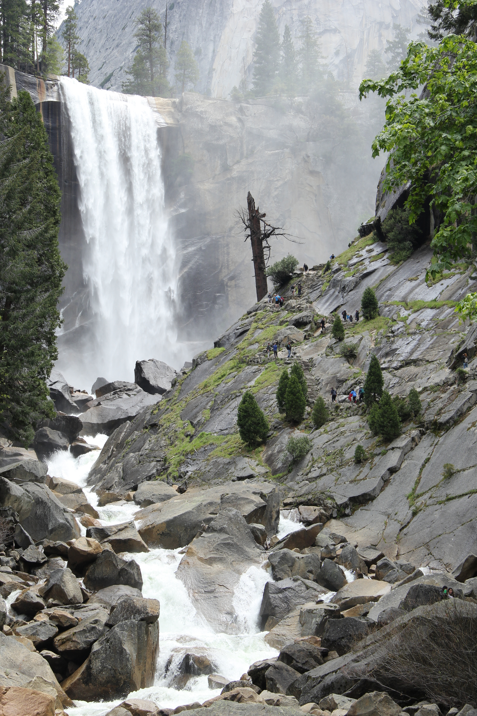 Vernal Falls via Mist Trail in May