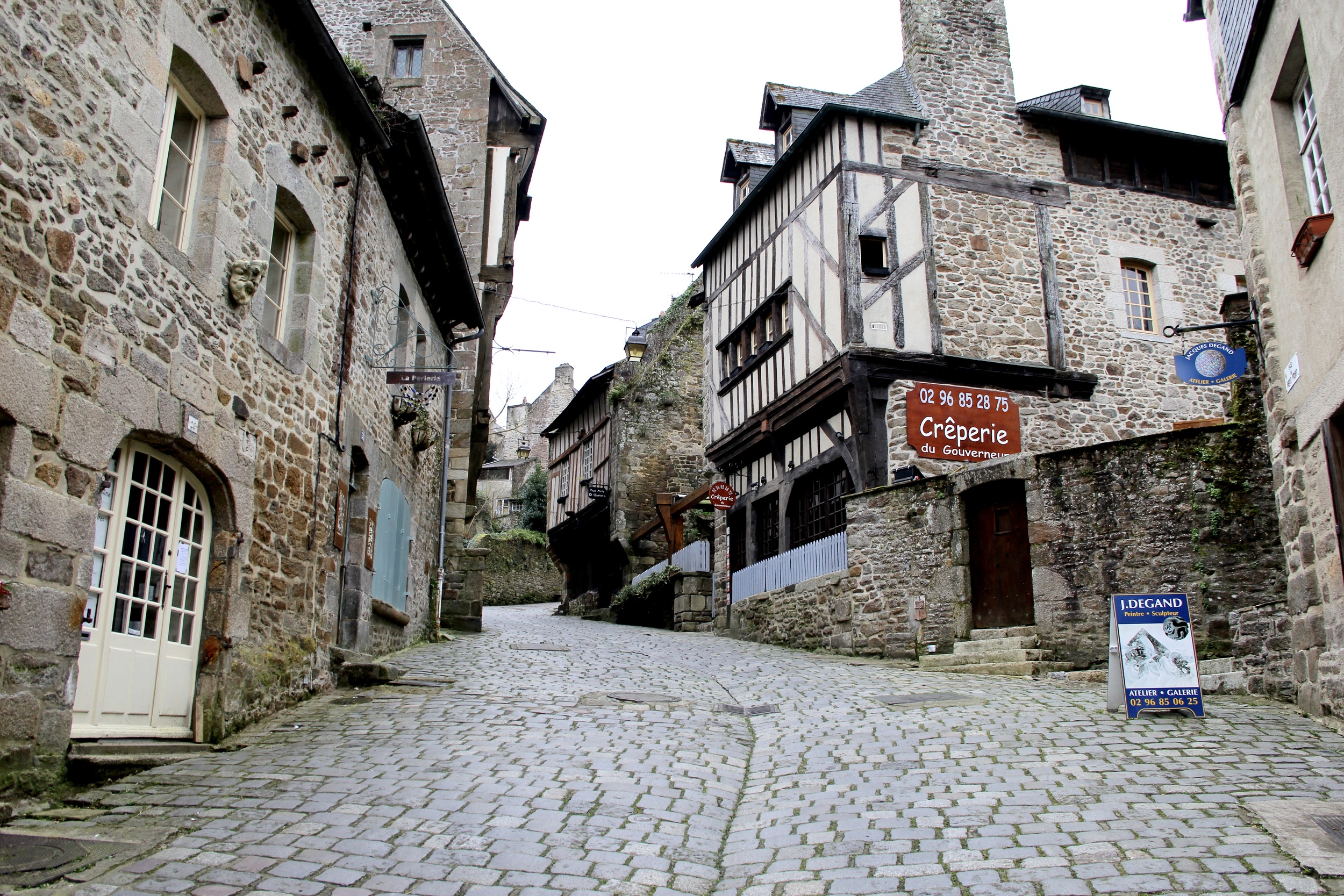 Rue du Petit-Fort, Dinan, France