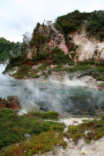 Waimangu Volcanic Valley