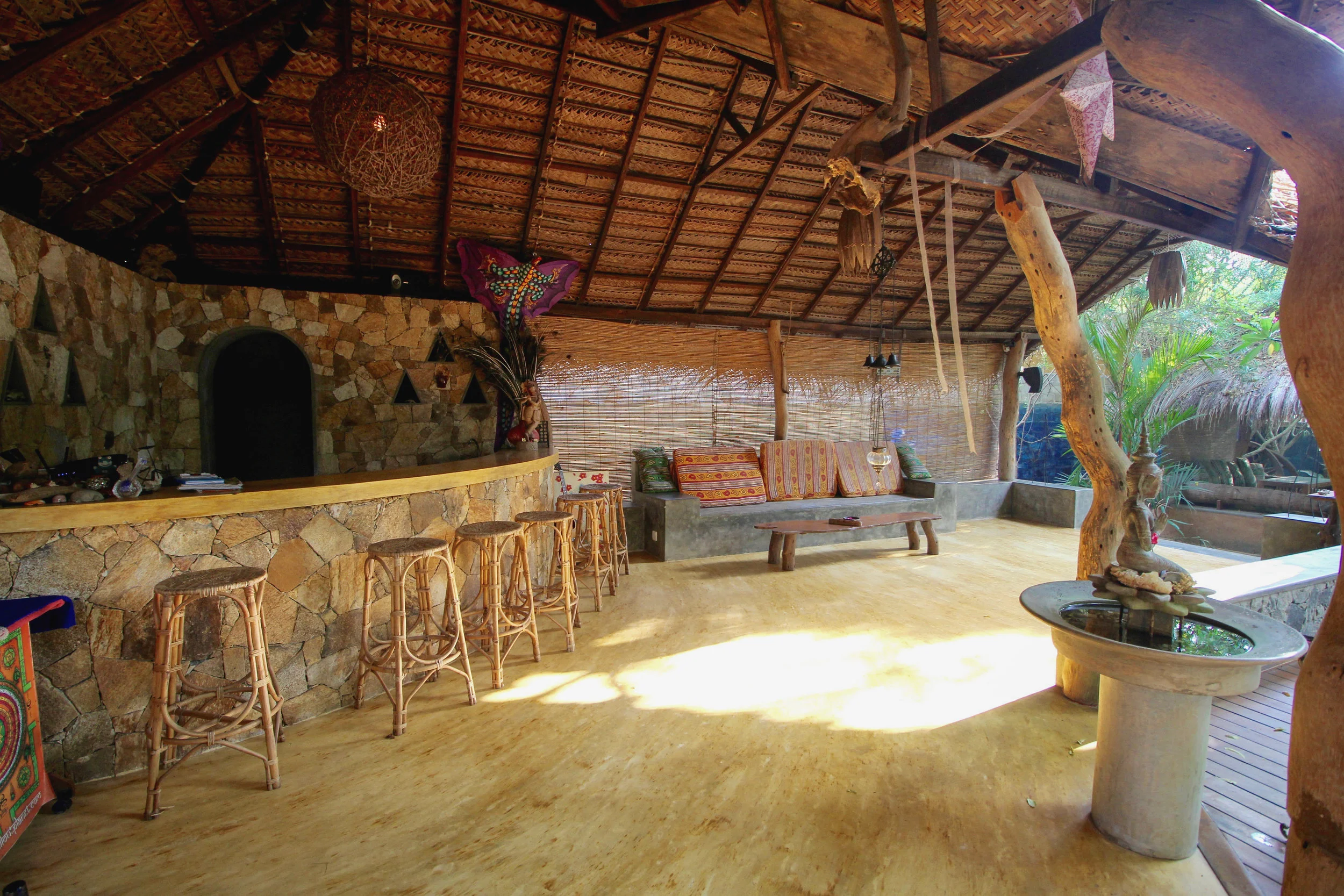 "Lobby" of Surf N Sun Arugam Bay