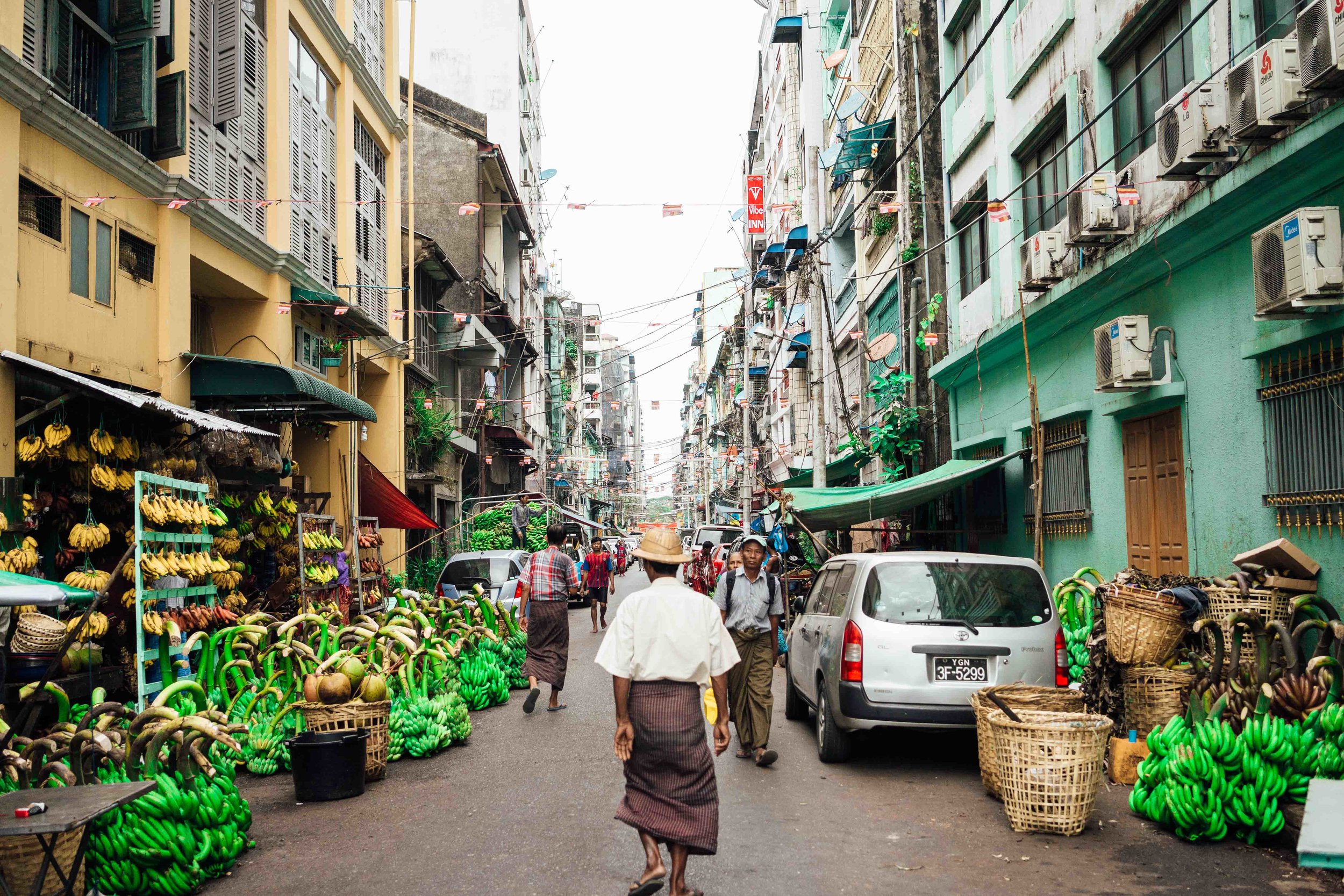 Finding Burma | Two Travelers' Encounters in this East Asian Country