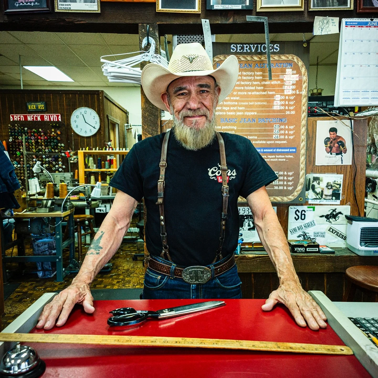 The Good Doctor is the best, every single time. Thank you Tony! 

#jeans #custom #tailoring #denim #blue #photography #leica #portrait #local #merchant #vanurfalianphotographs
