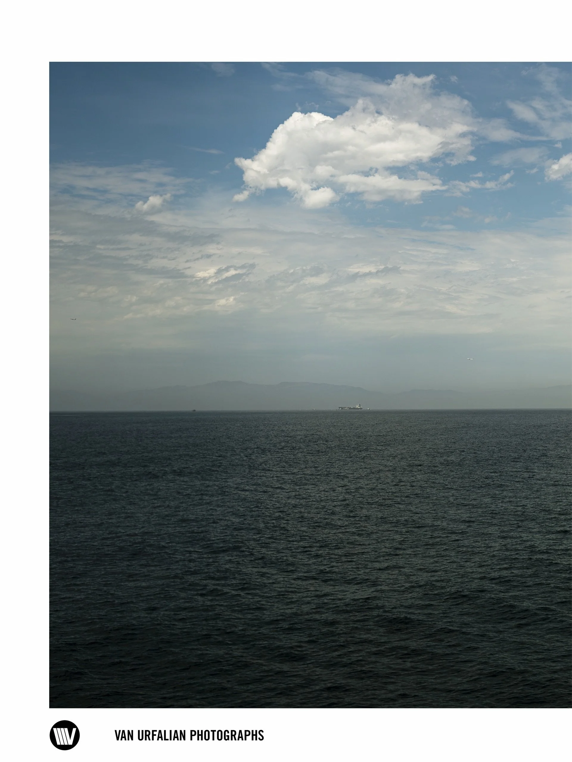 Beautiful Hermosa Beach 
#hermosa #beach #leica #vanurfalian #colorphotography