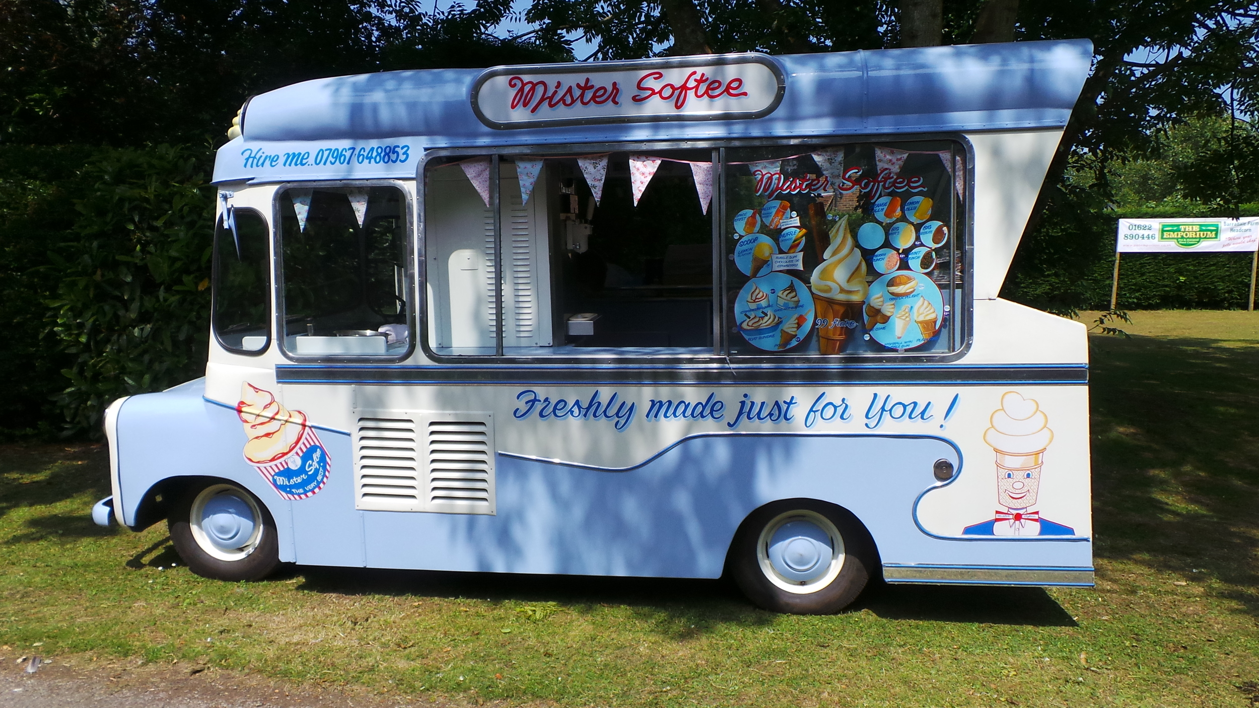 Vintage Ice Cream Van Hire In Kent Sussex Surrey London