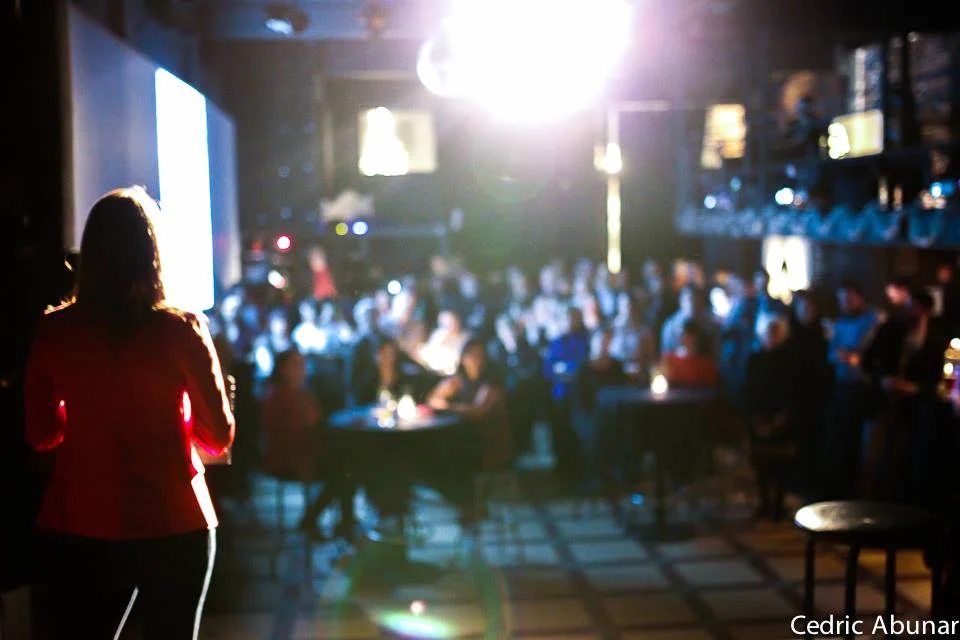 Travailler dans l'ombre