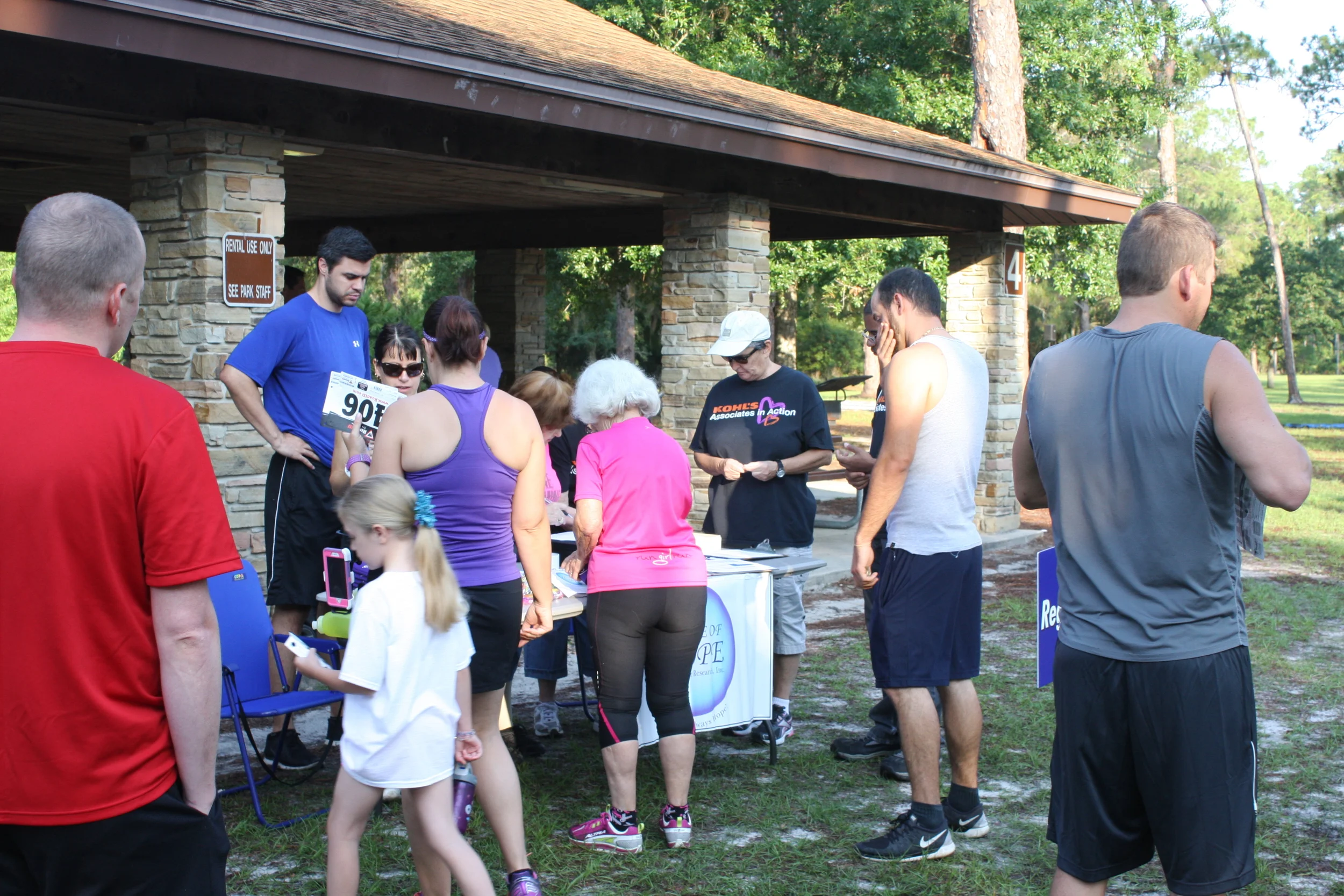 Circle of hope 5k 2015 003.JPG