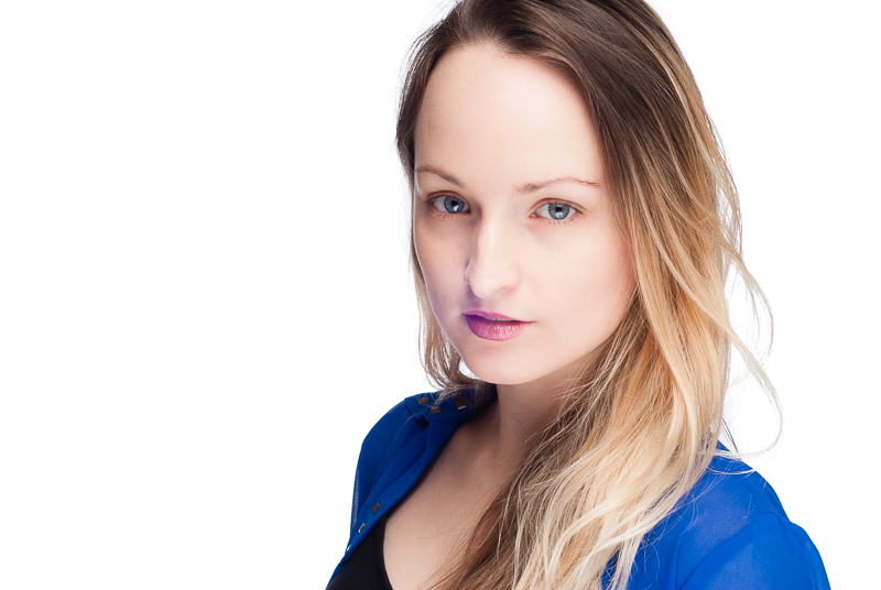 Aracelie-Headshots-Blog-4.jpg