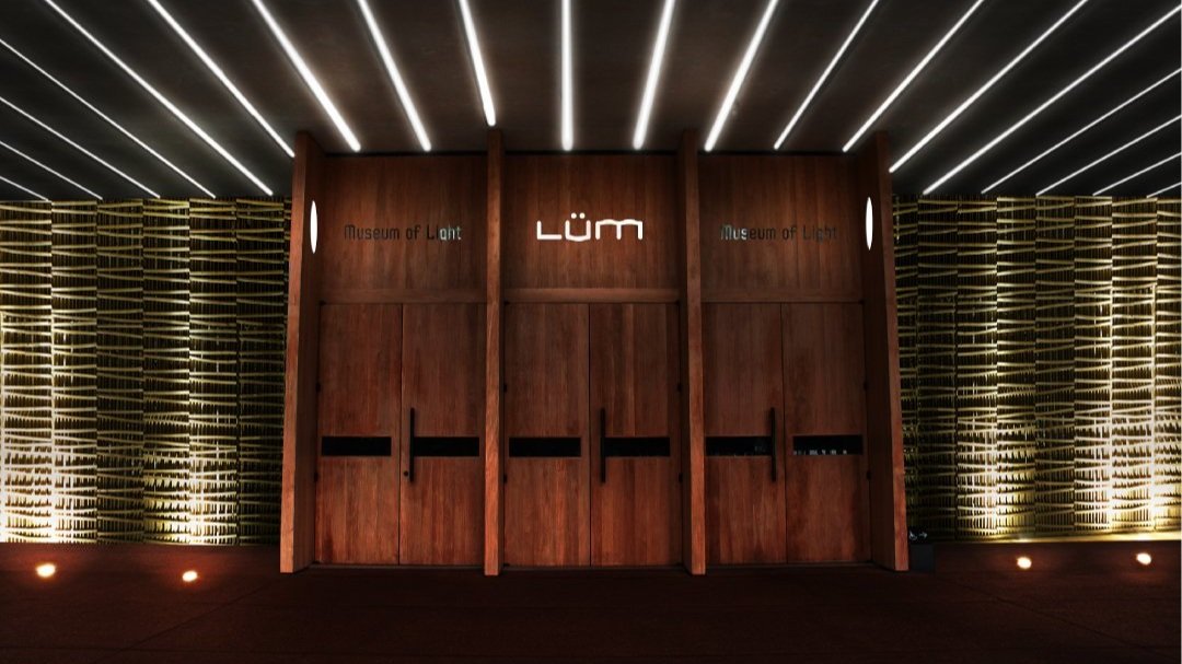 Lum+Museum+of+Light+Showcase-07.jpg