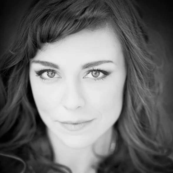 Corinne Winters