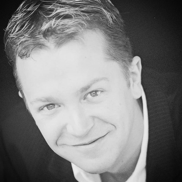 Daniel Okulitch