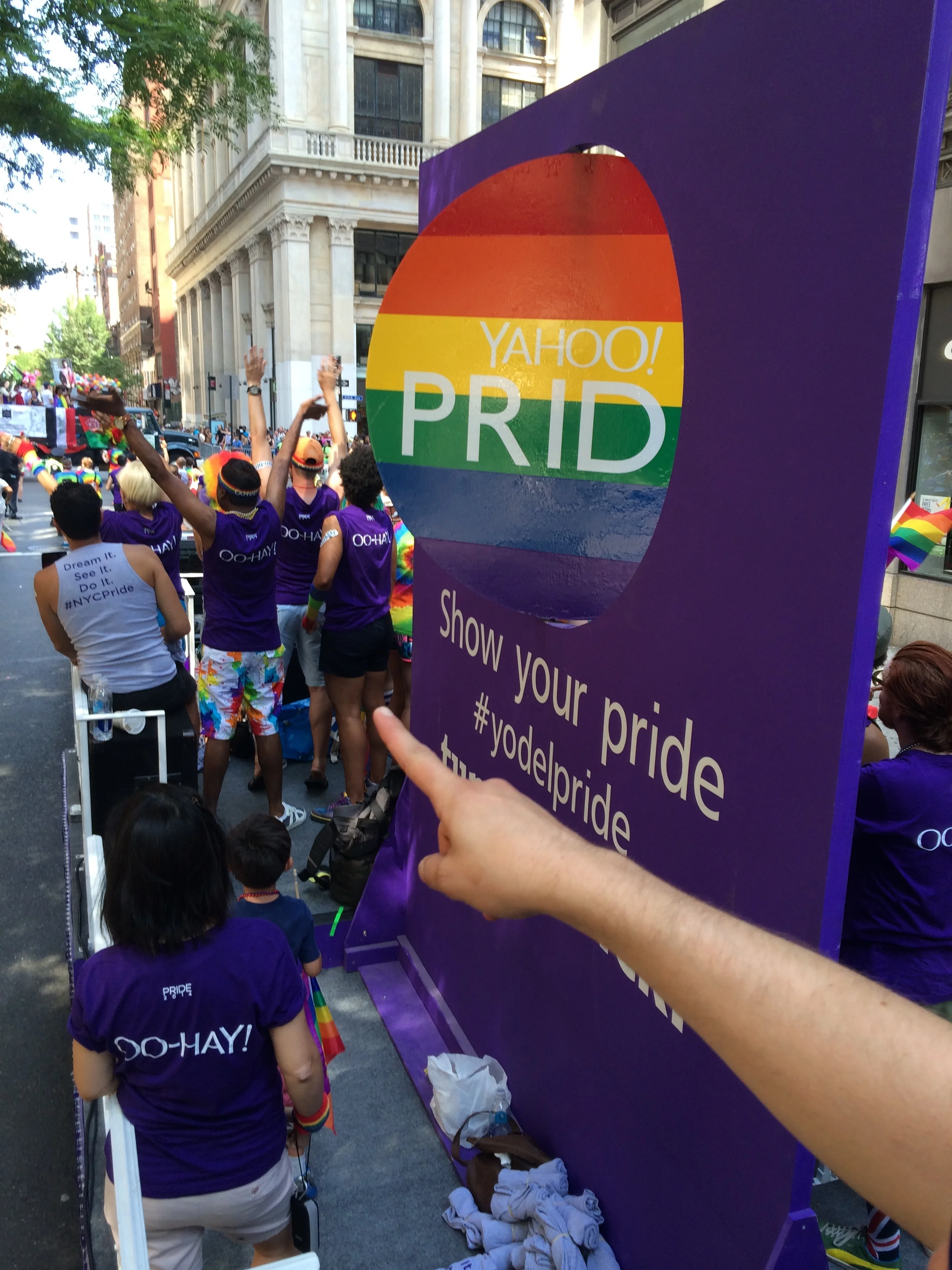 kayneLIVE-YahooPride.jpg