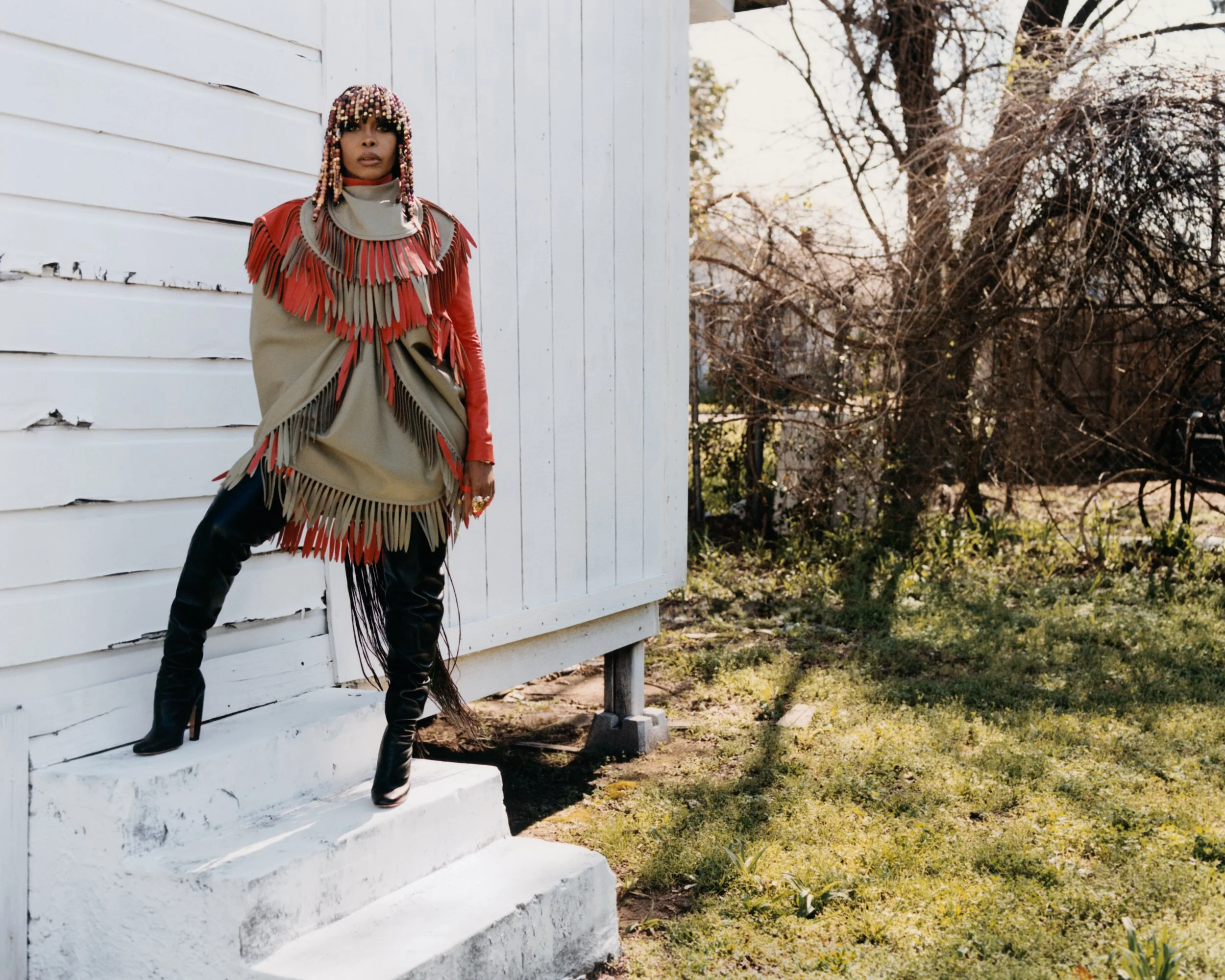 DOC24-ERYKAH_BADU-9.jpg