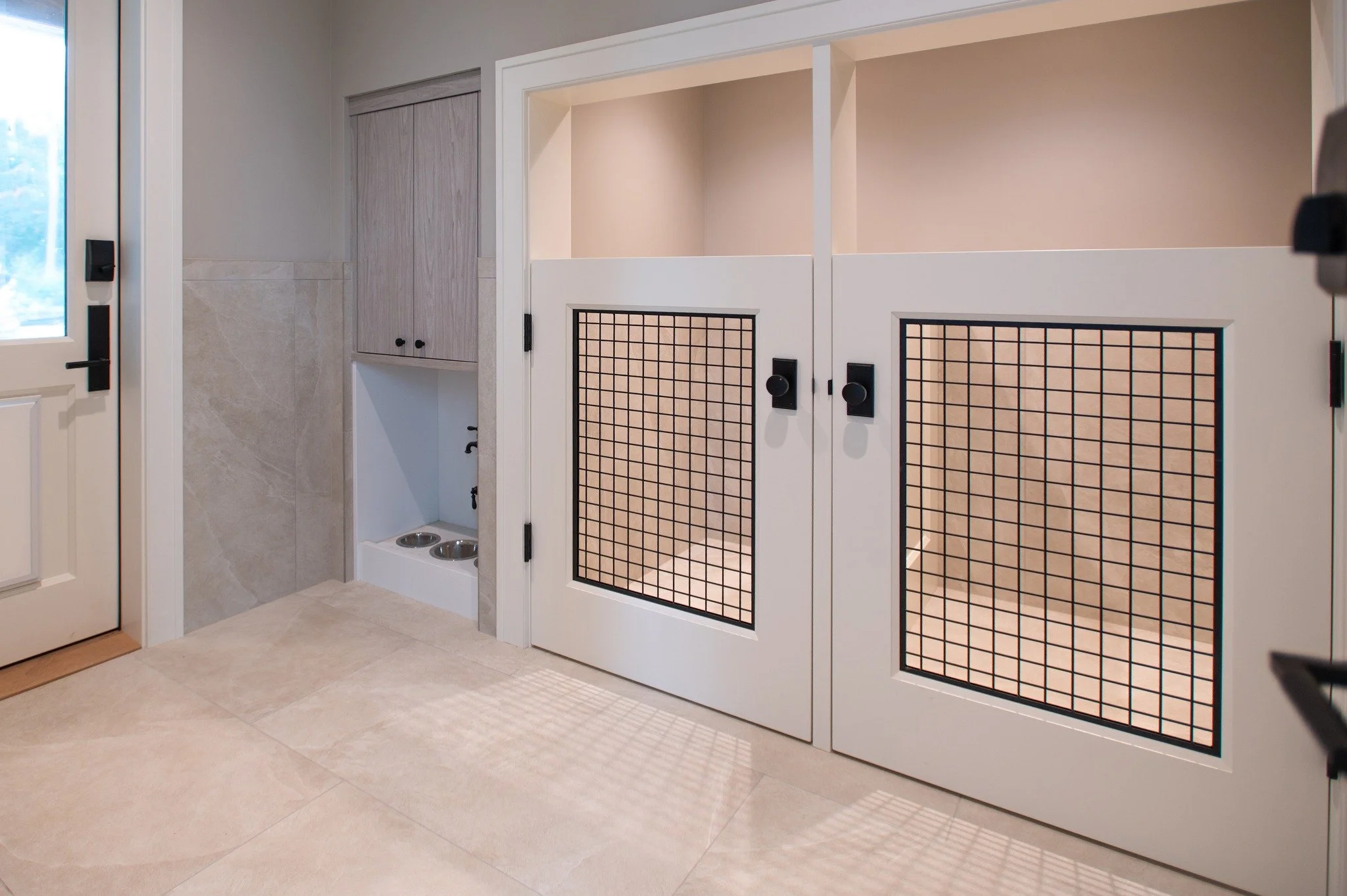 These kennels at #msbyellowbearfarm combine functionality with style, offering a secure and cozy retreat for your pets without compromising the home&rsquo;s aesthetic. 

Crafted with premium materials and tailored to match the cabinetry, they blend p