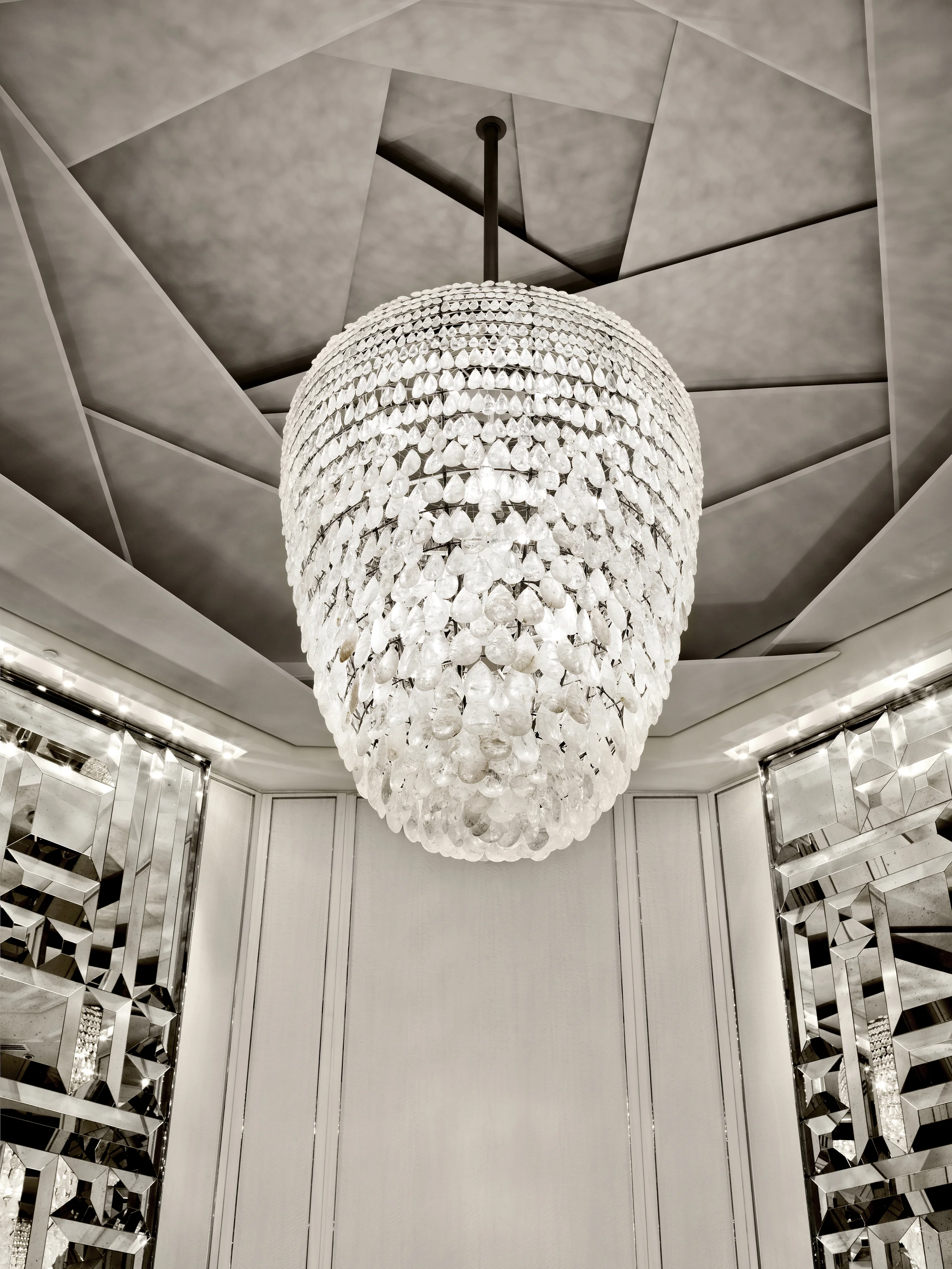 5655_Chandelier  Detail.jpg