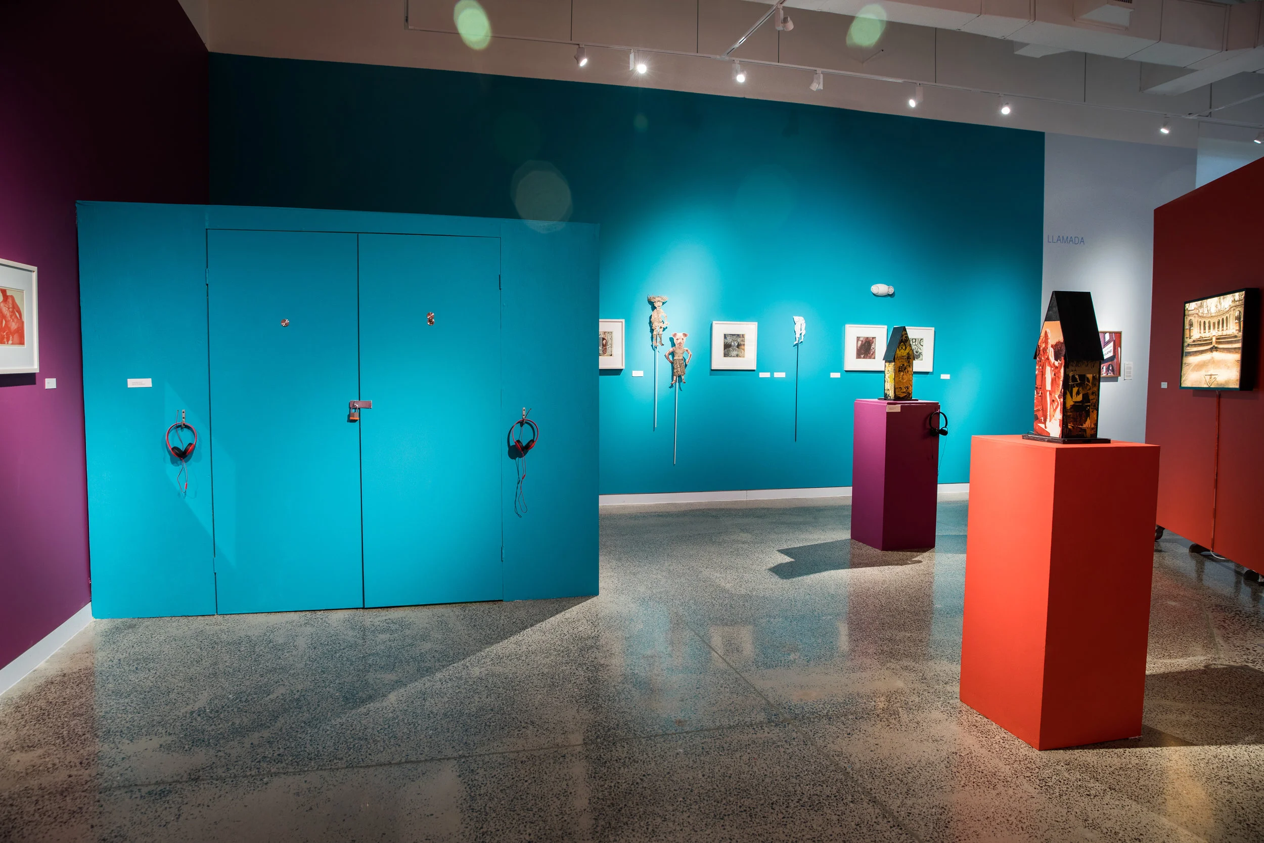 Solo Exhibition at Taller Puertorriqeuño, Philadelphia, PA https://tallerpr.org/2018/03/15/ron-abram-el-ambiente-on-view-through-jan-13/