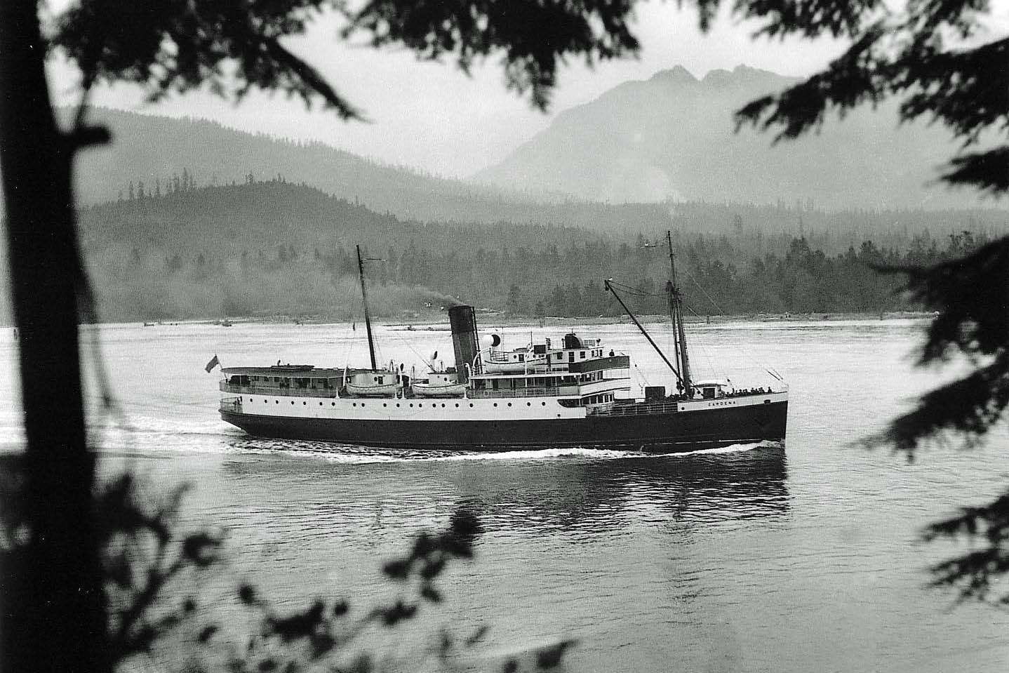 boat burrard inlet.jpg