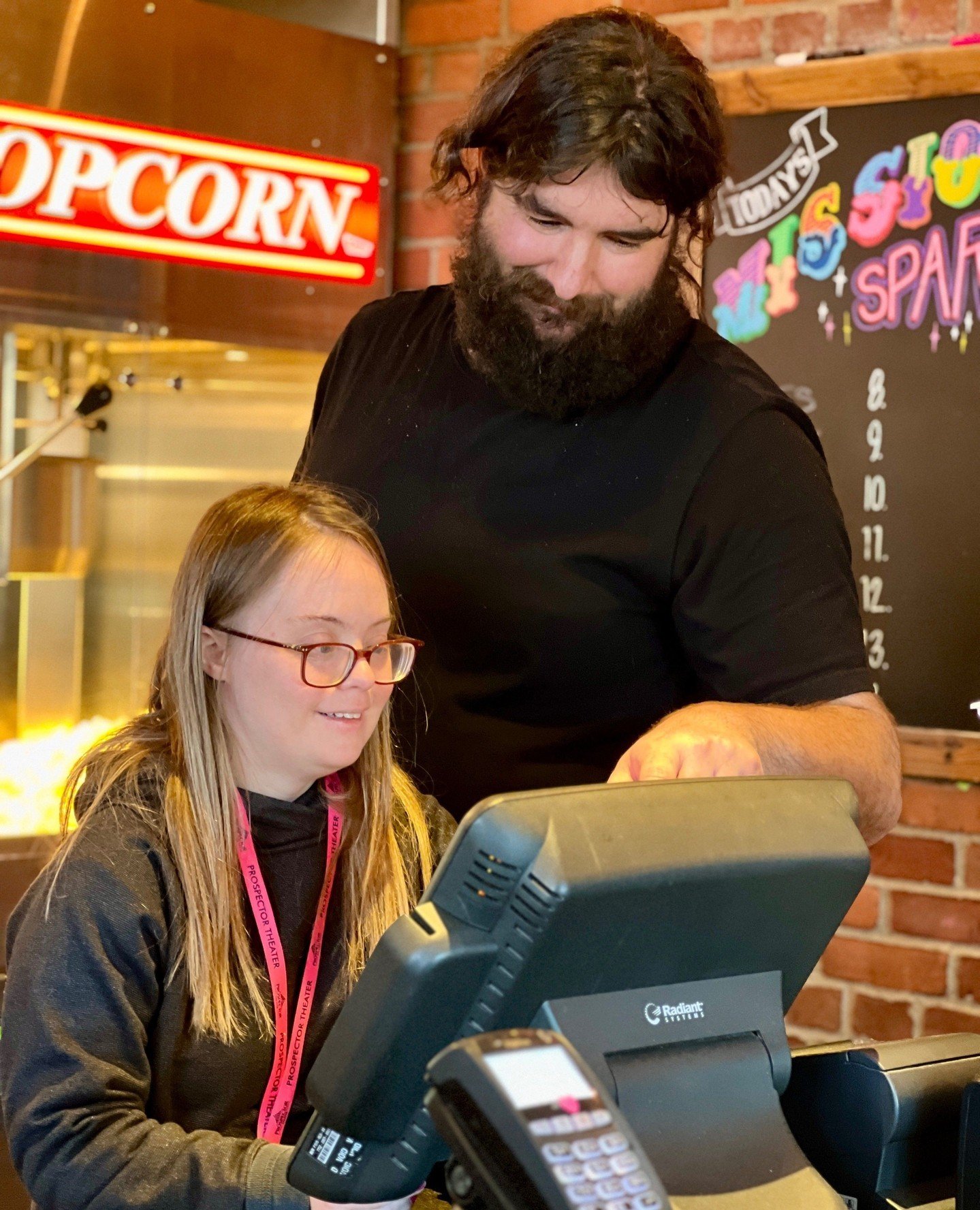 Prospects helping Prospects 🍿🎥💖 What snack are you getting at Concessions before your movie?⁠
.⁠
.⁠
.⁠
.⁠
.⁠
Photo caption: Max and Alex work together in Concessions. ⁠
#SparkleOn #ProspectorTheater #WorkingIsWorking