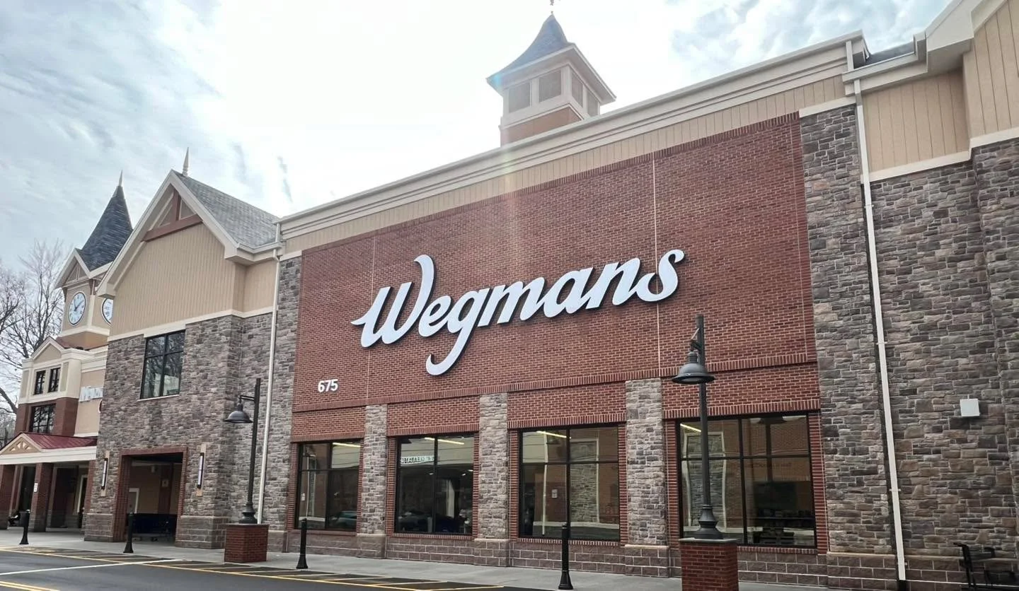 Sparkly news! Prospector Popcorn is now available at @wegmans in Norwalk!⭐️💕🍿🛒
.
.
.
.
Photo Caption: 1.) The front of the Wegmans building in Norwalk. The building&rsquo;s front is classic red brick with a tower peaking overhead behind the buildi