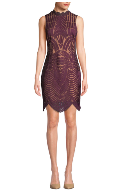 We love the shape and color of this dress !