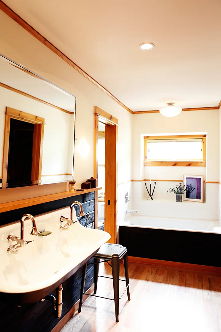 02_JGID_Sun Valley Guest Bath Remodel.JPG