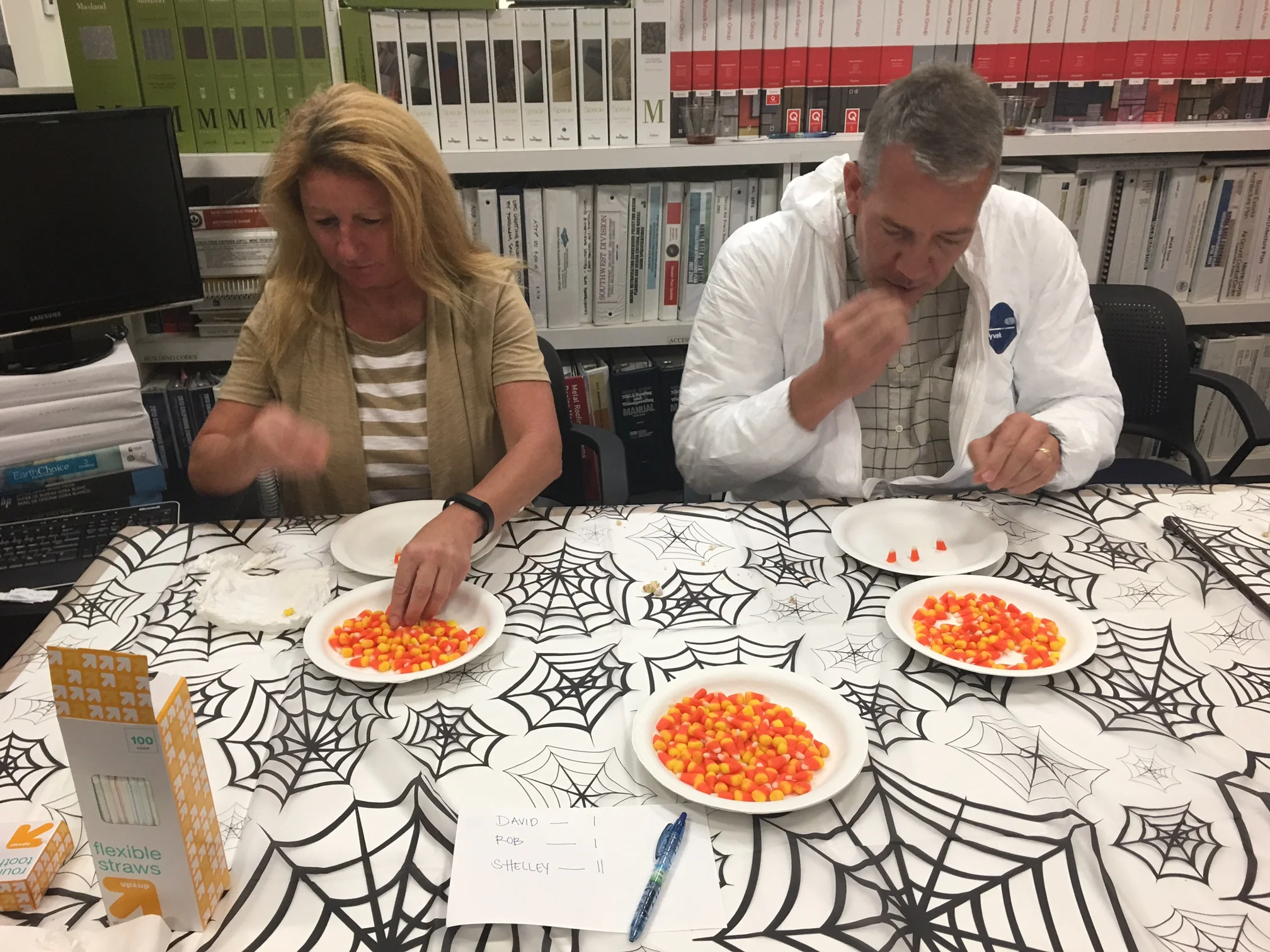 CANDY CORN 'STACK-UP'