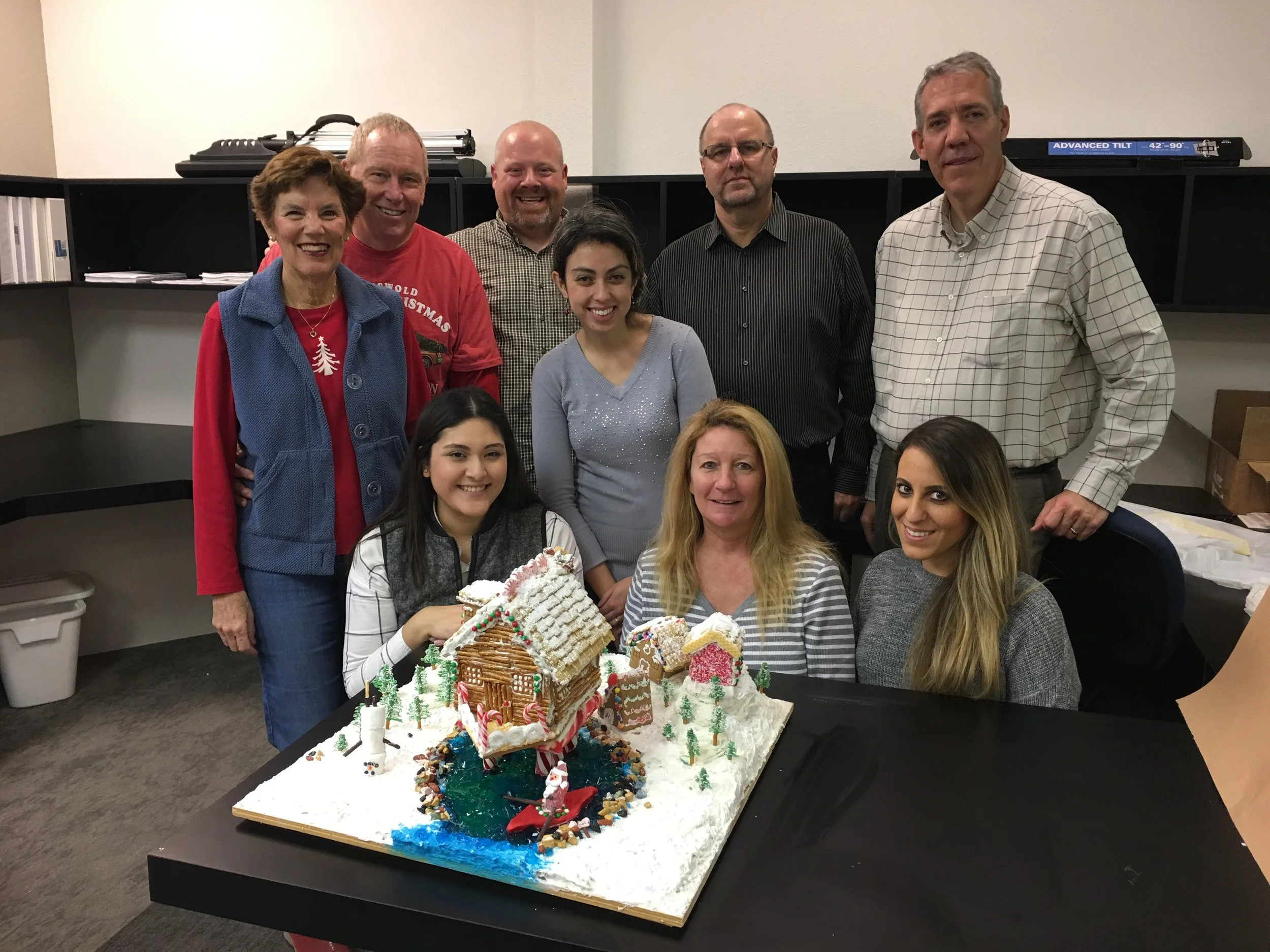 Congratulations on the win Team 2! Rob, Shelley, Shane, Dan, Diane, Paola & Nicole :) 