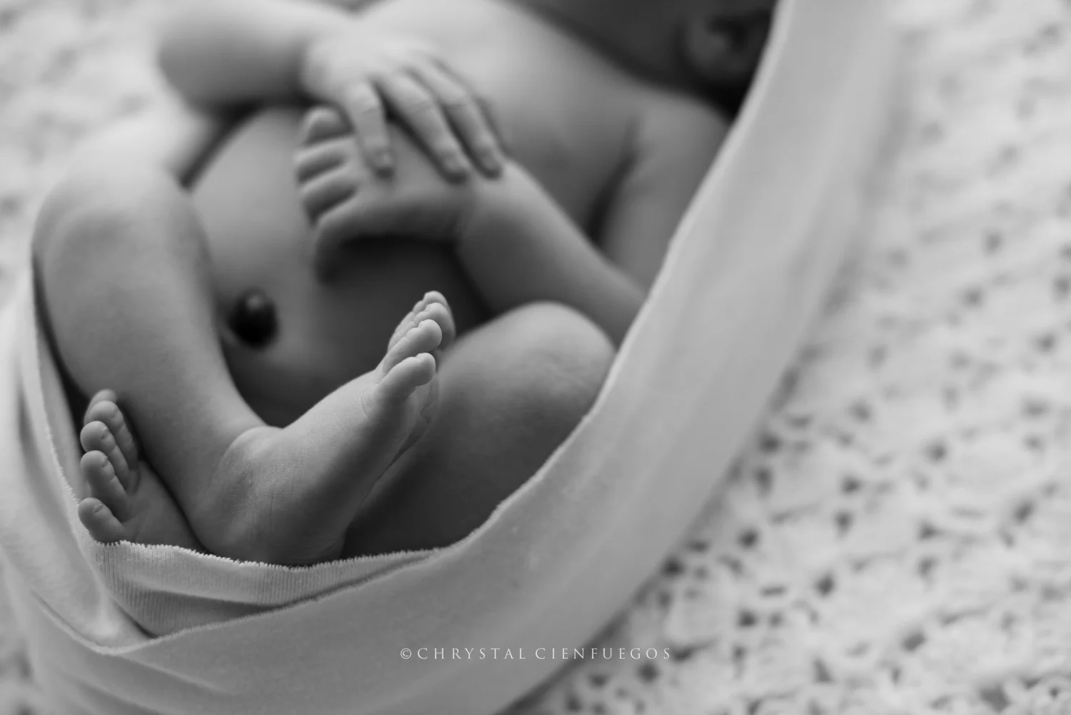 san_diego_newborn_chrystal_cienfuegos-01.jpg