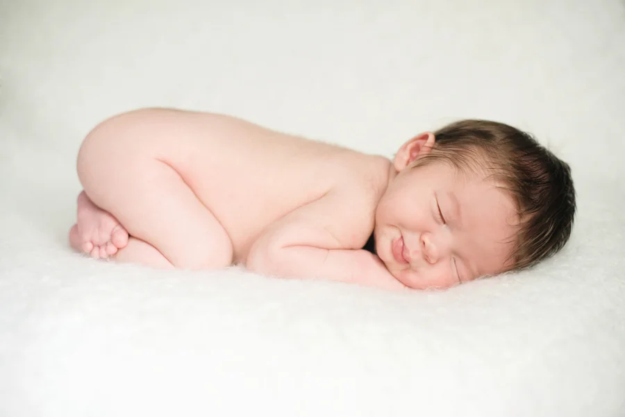 chrystal_cienfuegos_newborn-6.jpg