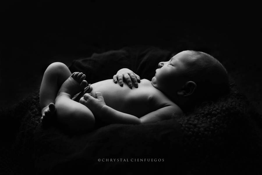 san-diego-newborn-photographer-chrystal-cienfuegos-6.jpg