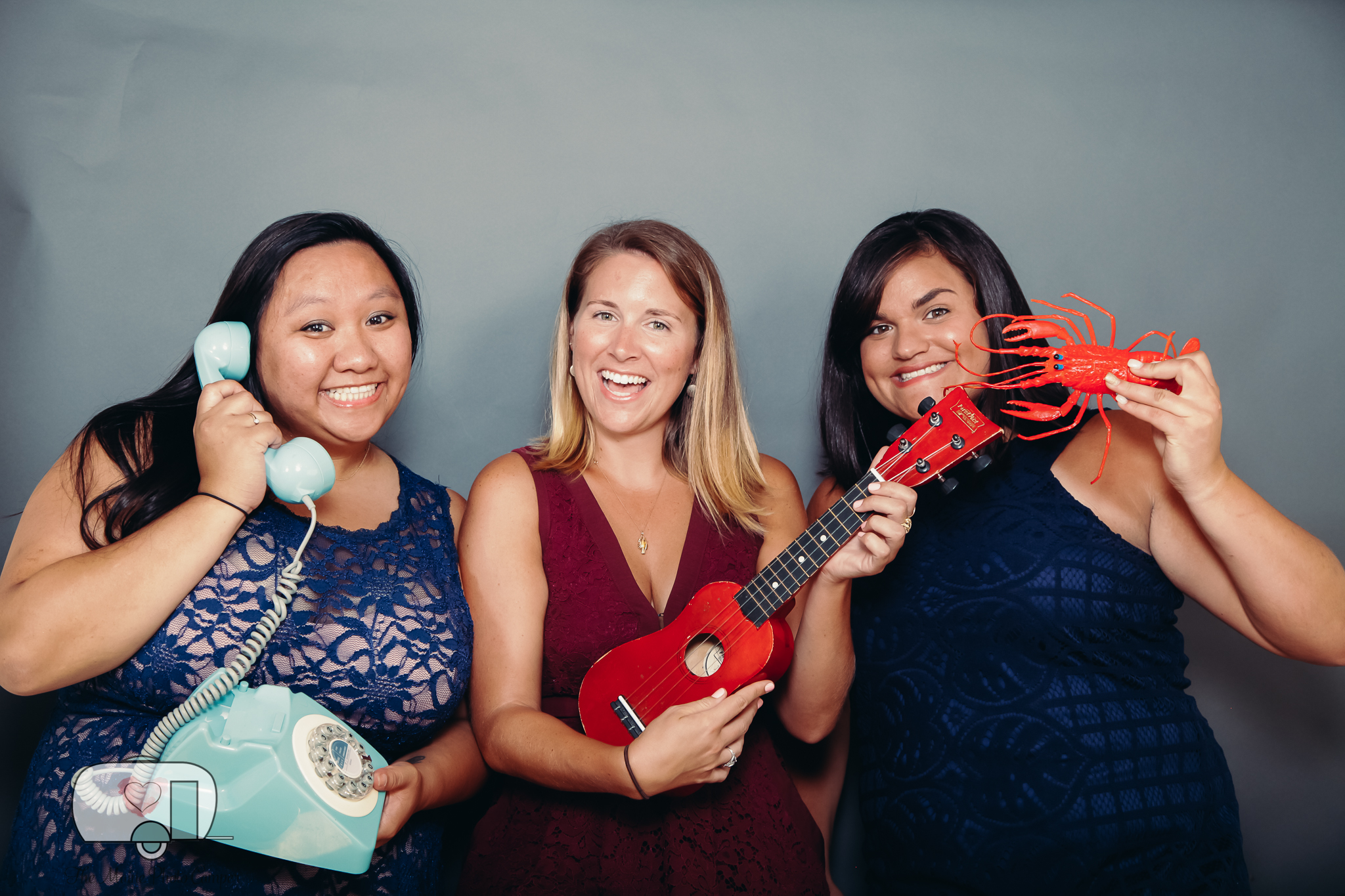 THE MAINE PHOTO CAMPER, MAINE PHOTO BOOTH RENTAL, MAINE TINKER PHOTOGRAPHY, JOSIAS FARM, CAPE NEDDICK WEDDING -2-4.jpg