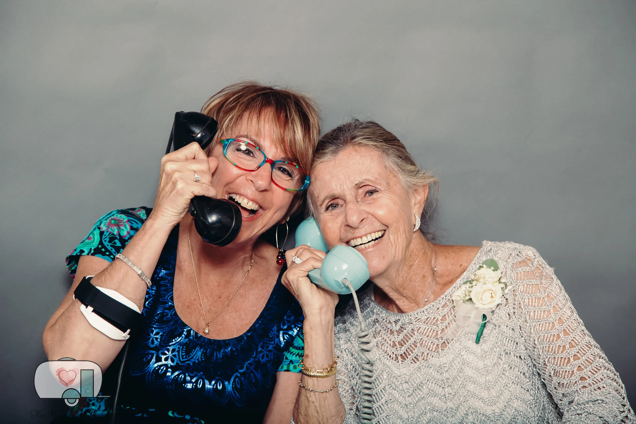 THE MAINE PHOTO CAMPER, MAINE PHOTO BOOTH RENTAL, MAINE TINKER PHOTOGRAPHY, JOSIAS FARM, CAPE NEDDICK WEDDING -2-18.jpg