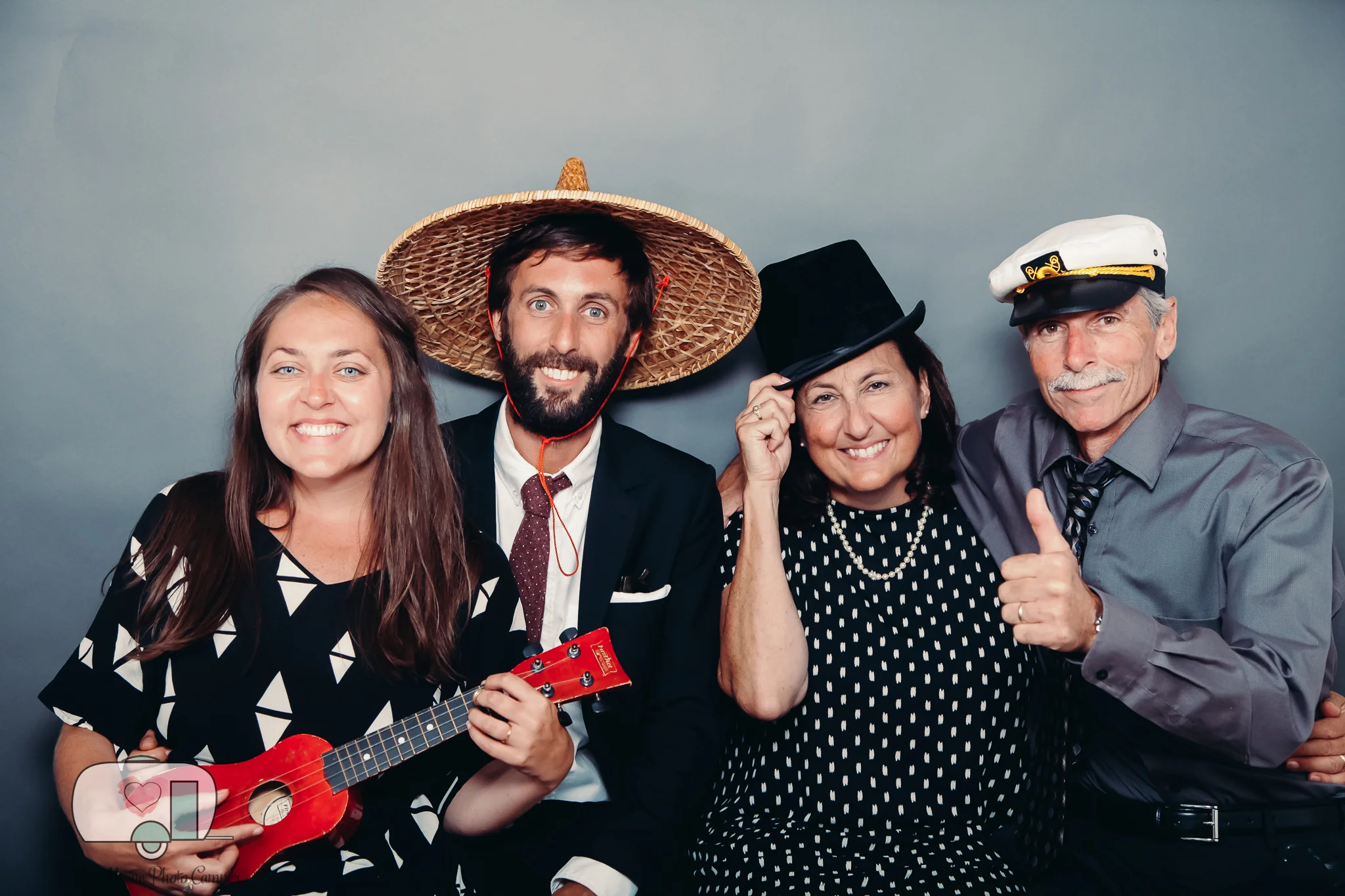 THE MAINE PHOTO CAMPER, MAINE PHOTO BOOTH RENTAL, MAINE TINKER PHOTOGRAPHY, JOSIAS FARM, CAPE NEDDICK WEDDING -2-23.jpg