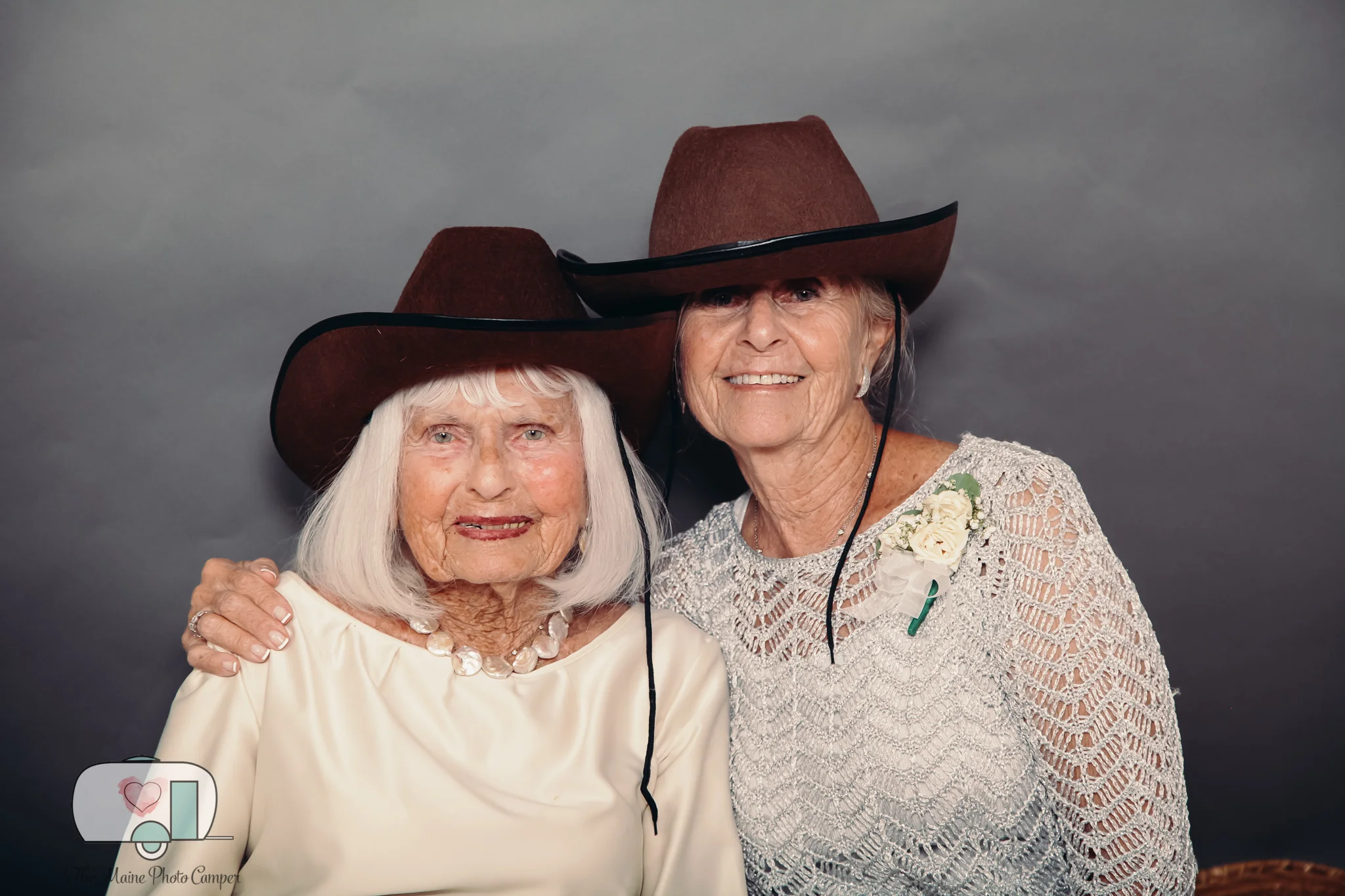 THE MAINE PHOTO CAMPER, MAINE PHOTO BOOTH RENTAL, MAINE TINKER PHOTOGRAPHY, JOSIAS FARM, CAPE NEDDICK WEDDING -2-66.jpg