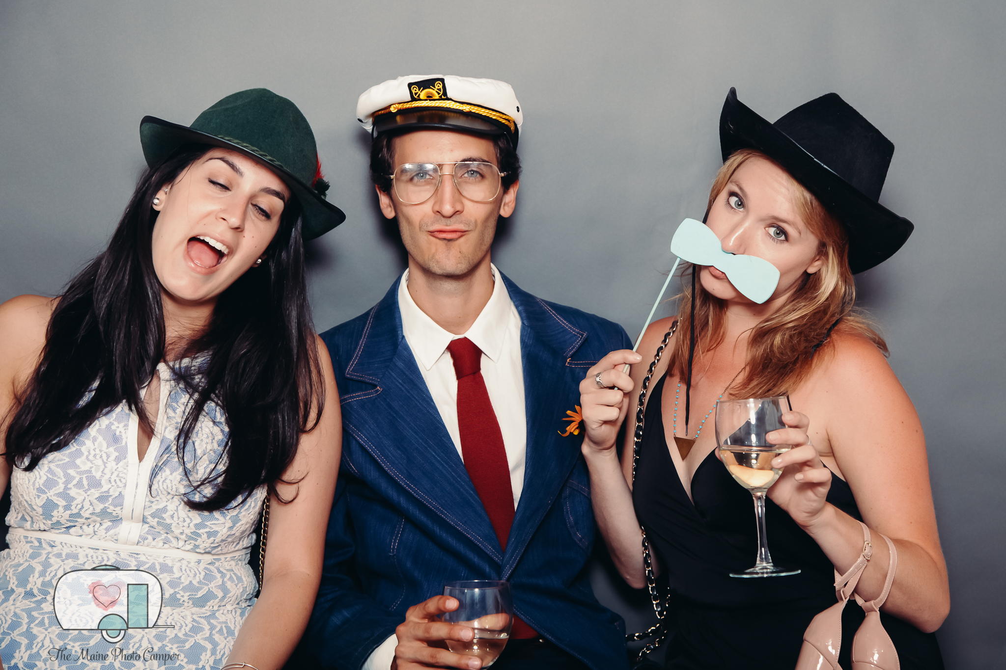THE MAINE PHOTO CAMPER, MAINE PHOTO BOOTH RENTAL, MAINE TINKER PHOTOGRAPHY, JOSIAS FARM, CAPE NEDDICK WEDDING -2-73.jpg