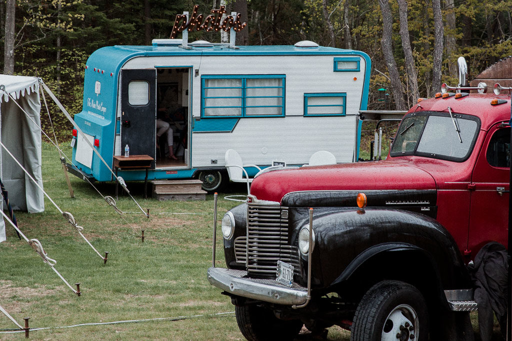 maine-tinker-photography-freeport-maine-wedding-freeport-maine-backyard-fire-and-company-food-truck-weddin.jpg