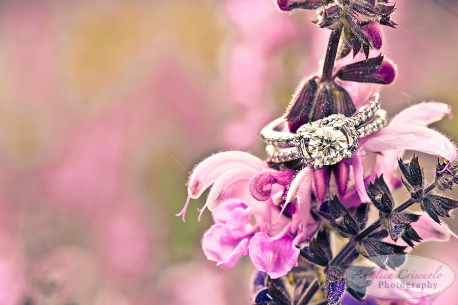 NYC_Engagement_Photography_TheHighLine_UniqueFunMural_SamanthaEugeneWEB-57.jpg