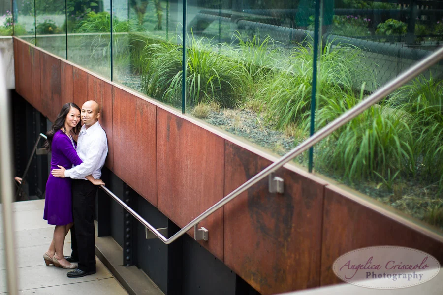 NYC_Engagement_Photography_TheHighLine_UniqueFunMural_SamanthaEugeneWEB-93.jpg