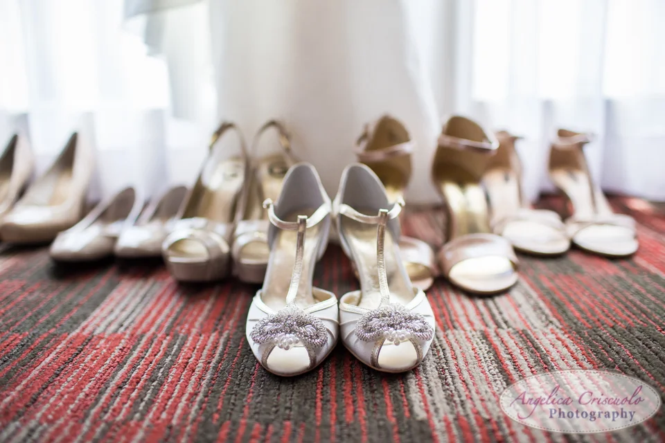 Wedding shoe photo ideas
