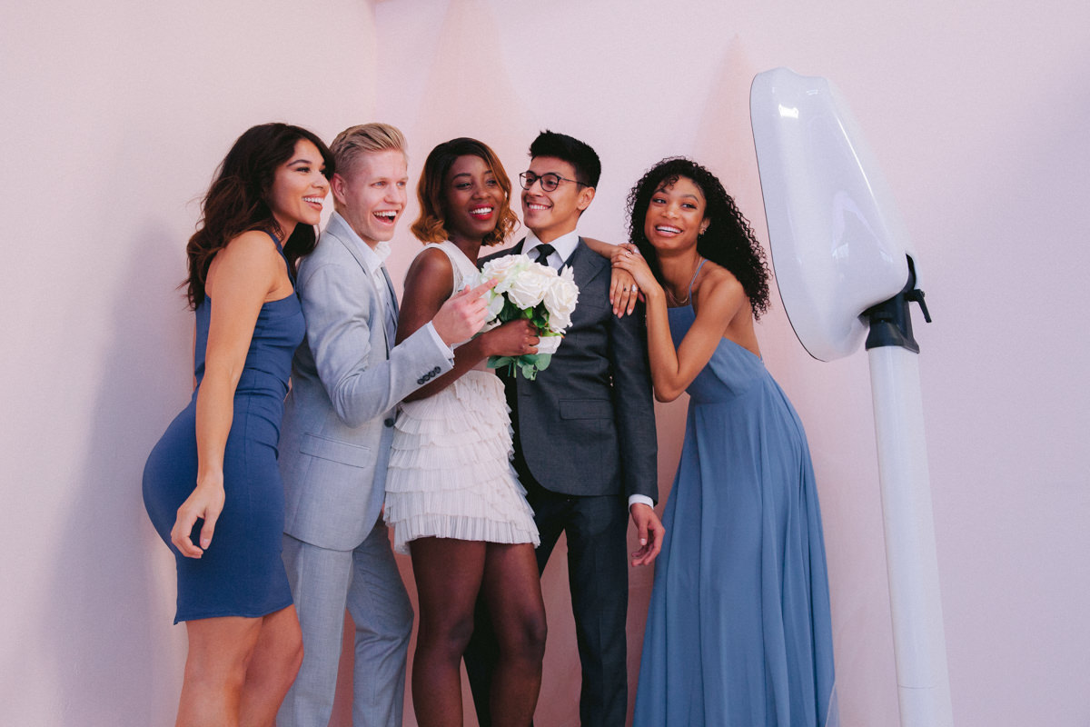 Luxury photobooth rental near me with Boomerang, Gif and video