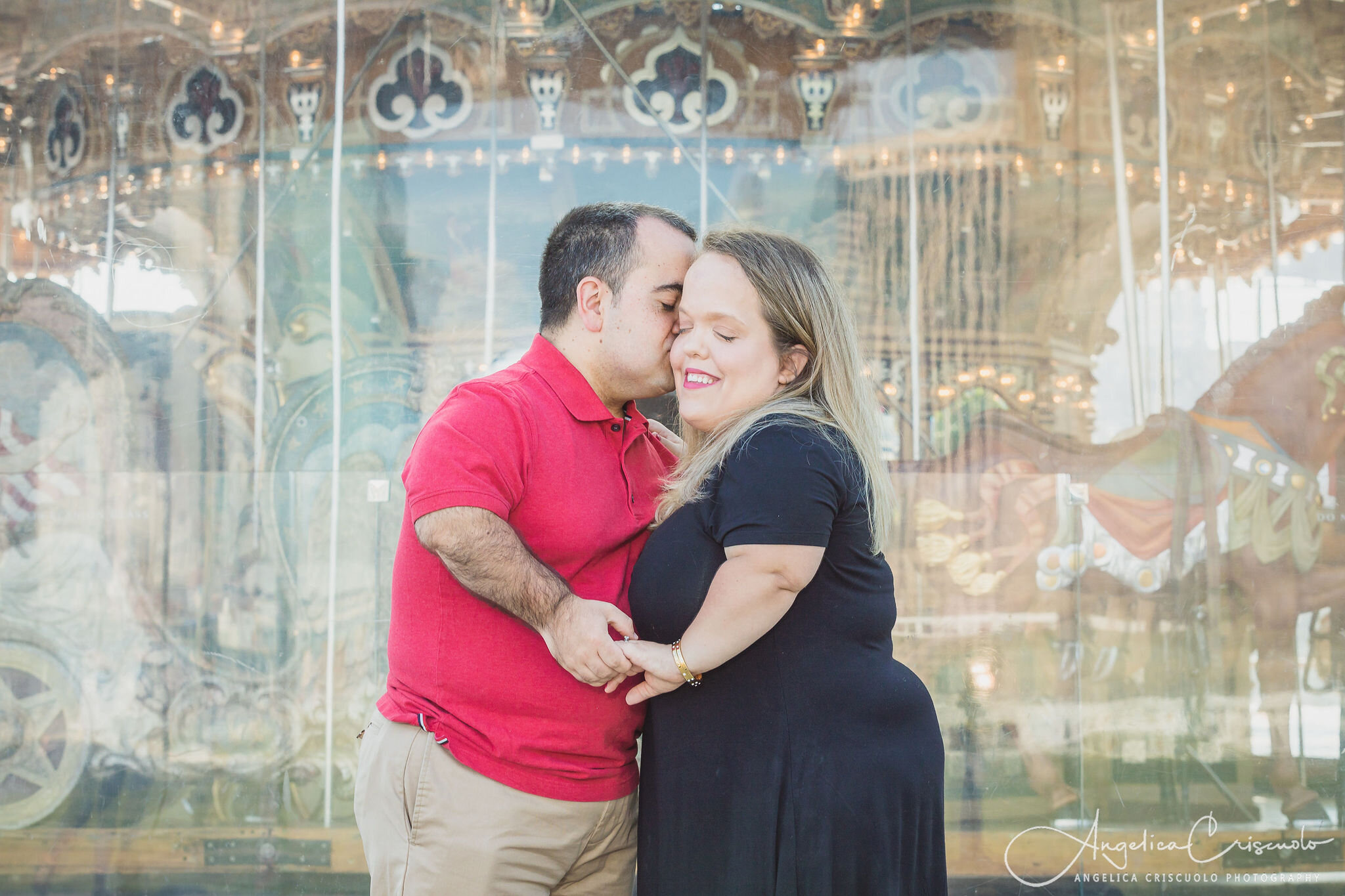 New York DUMBO Brooklyn Engagement Wedding Photos ©2019 Angelica Criscuolo Photography | All Rights Reserved | www.AngelicaCriscuoloPhotography.com | www.facebook.com/AngelicaCriscuoloPhotography