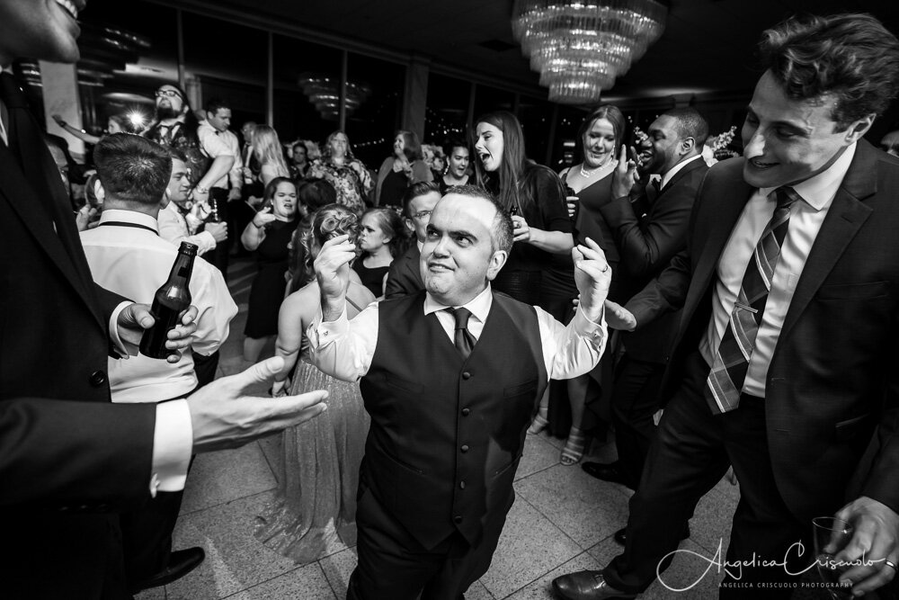 Giando-On-The-Water-Brooklyn-Wedding-Photos-102.jpg