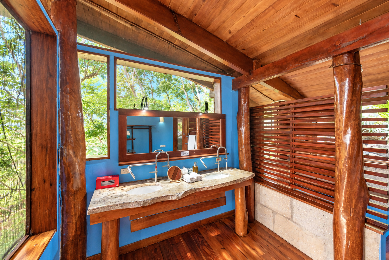 Tropical Lodge Double-Vanity Bathroom.png