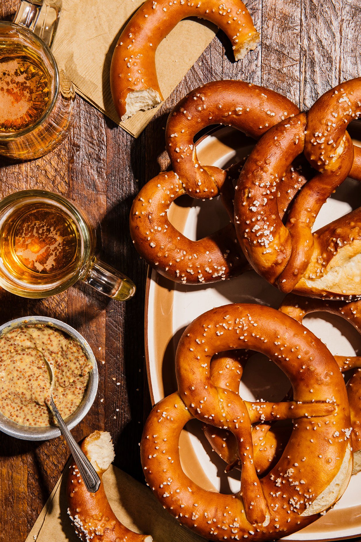 bavarian_soft_pretzels_hero_web.jpg