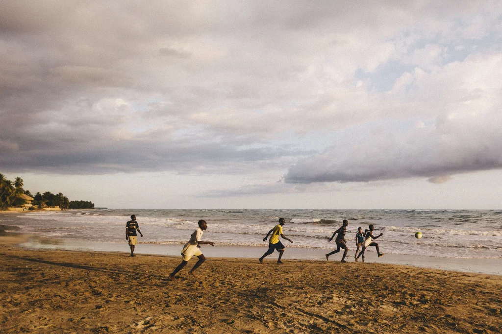 PageImage-20785-3774157-holt_110131_Haiti_D2_296.jpg